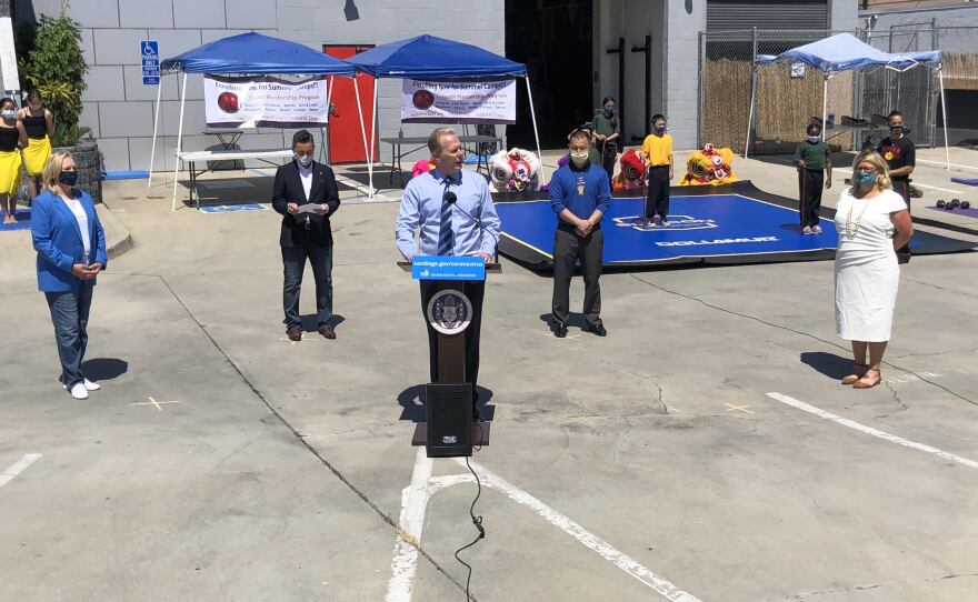 San Diego Mayor Faulconer announces an executive order to allow businesses to expand indoor operations to the outdoors, July 20, 2020.