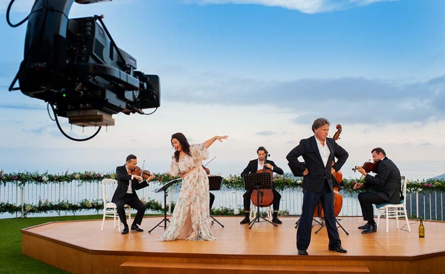 Aleksandra Kurzak, Roberto Alagna and musicians. France
