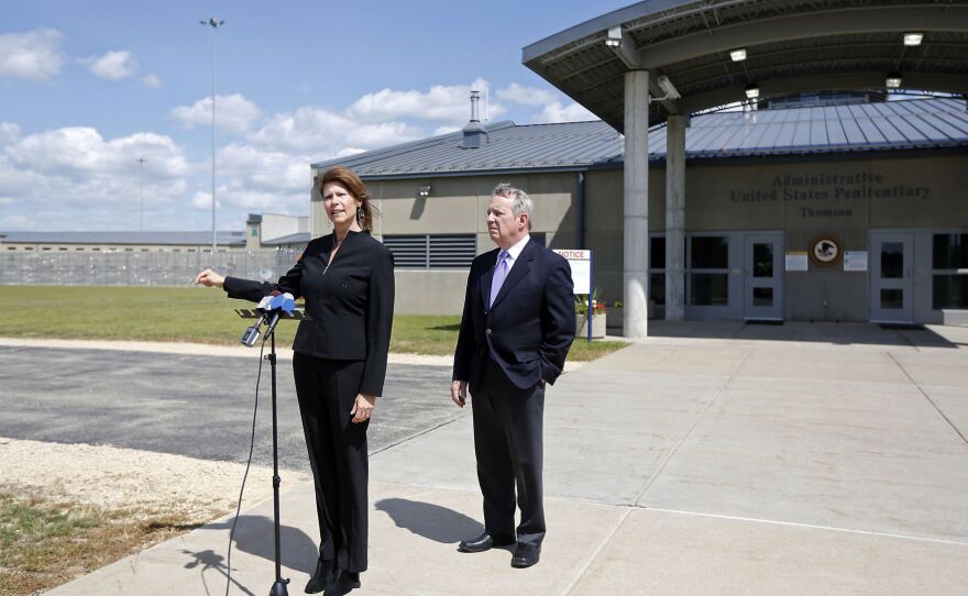 U.S. Rep. Cheri Bustos, D-Ill., and Sen. Dick Durbin, D-Ill., speak in front of U.S. Penitentiary, Thomson on Aug. 18, 2017.