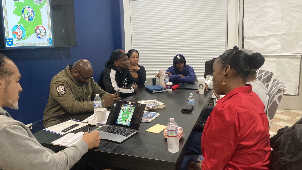 Crip Walk vs Blood Walk: Dance Tutorial Overview, image size:1200x675