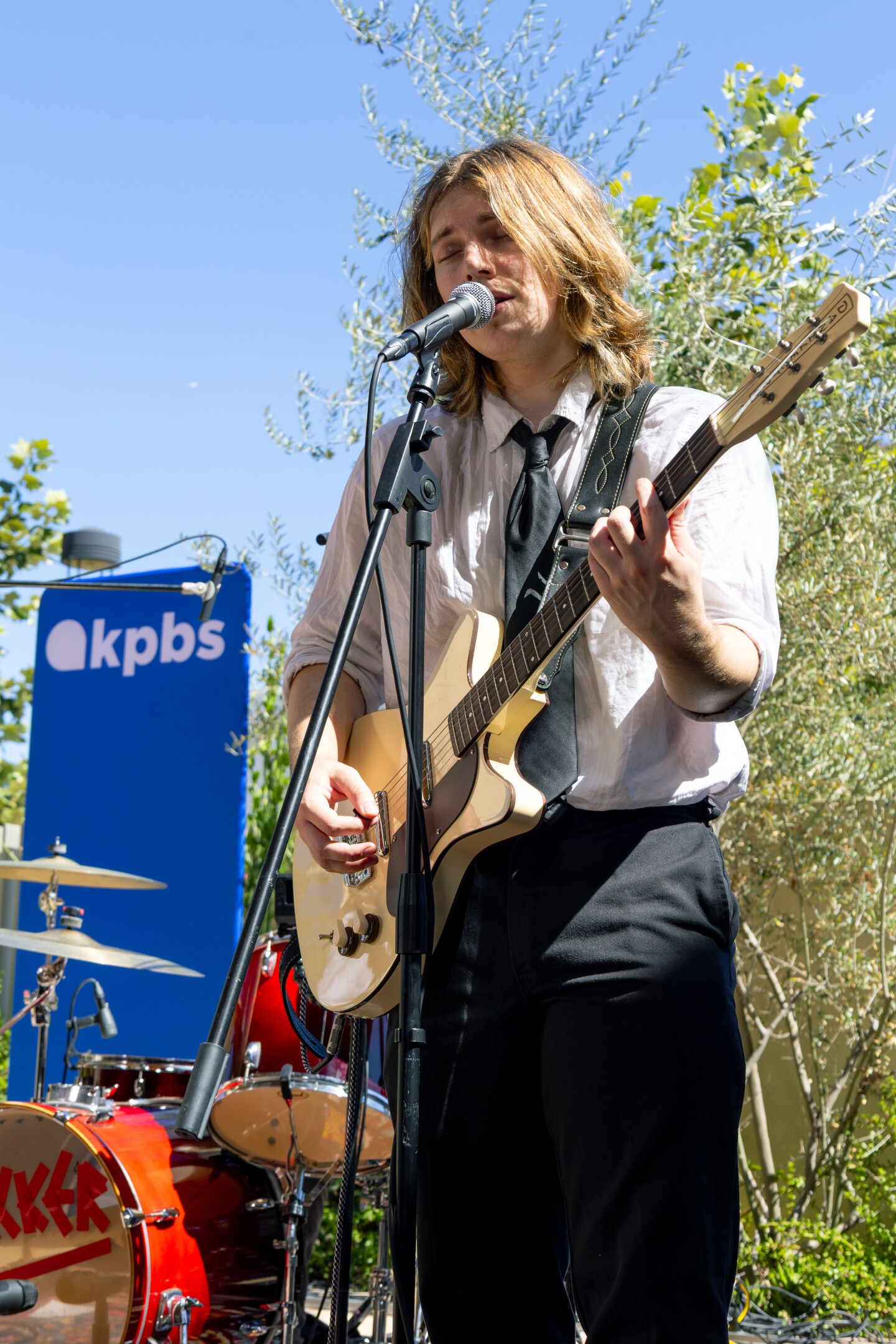 Jp Houle, Slacker's singer and guitarist, performs at KPBS in San Diego on Oct. 1, 2025.