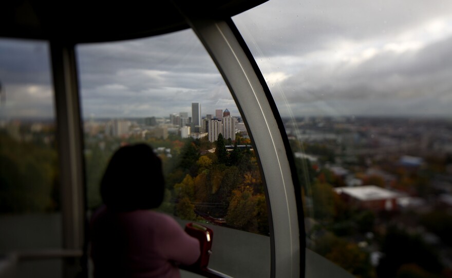 Traveling to the OHSU hospital via the aerial tram takes three minutes. Driving up the twisty mountain road is typically 20 minutes but can be up to 45 minutes depending on traffic.