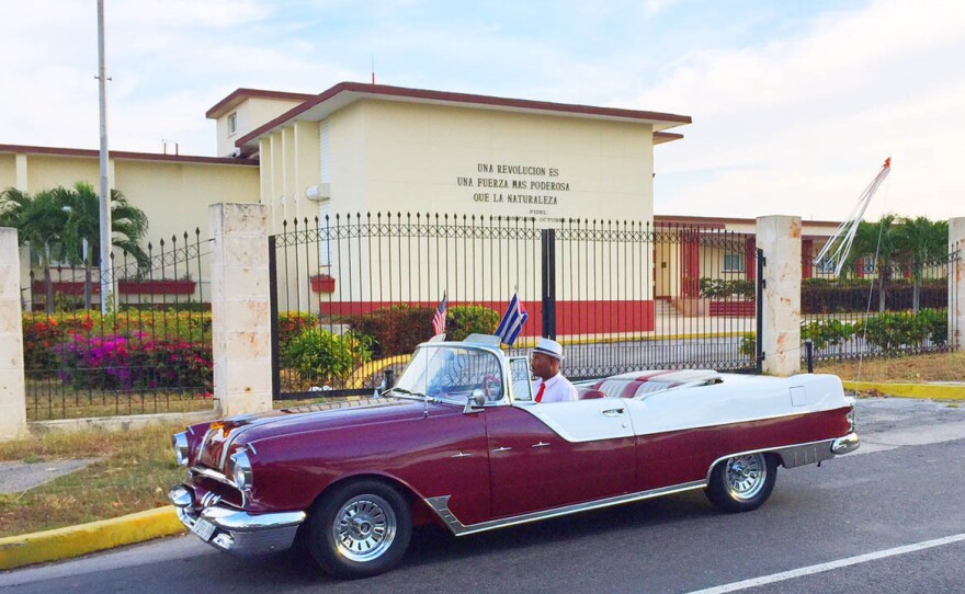 The 1955 Pontiac Star Chief convertible that ferried several journalists across Cuba throughout President Obama's trip.