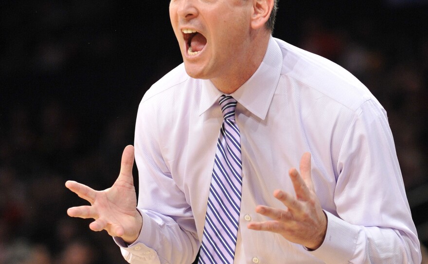 Mike Rice, who was then Rutgers' men's basketball coach, during a game last season.