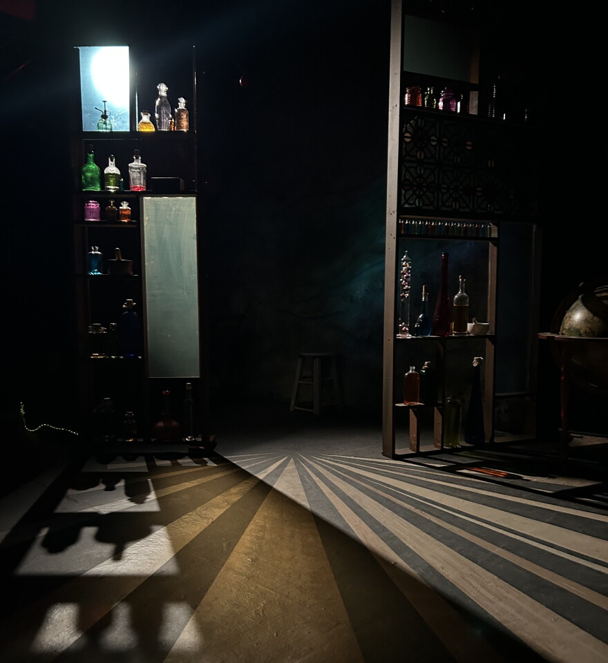 The set for "Isaac's Eye" at OnStage Playhouse. (2026)