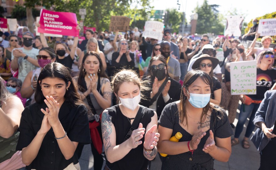<strong>SACRAMENTO</strong>: Demonstrators gather at the federal courthouse in response to the leaked Supreme Court brief in which a majority of justices sided with overturning Roe v. Wade.