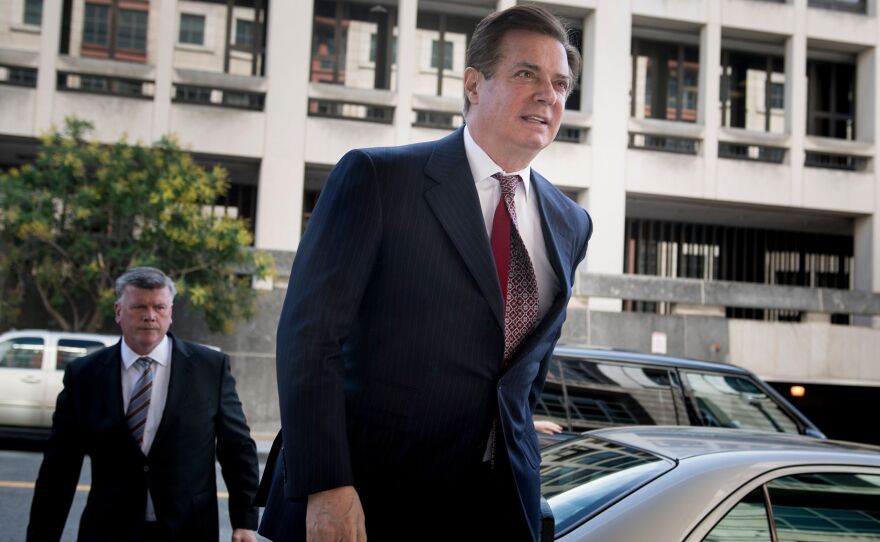Former Trump campaign chairman Paul Manafort arrives for a hearing in U.S District Court in June 2018 in Washington, D.C.