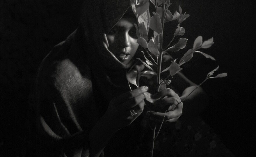 Habu Abdella in "Faya Dayi"