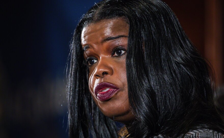 Cook County State's Attorney Kim Foxx sparked controversy last year when her office abruptly dropped charges against actor Jussie Smollett. On Monday, a special prosecutor announced the findings of his investigation into the handling of the case.