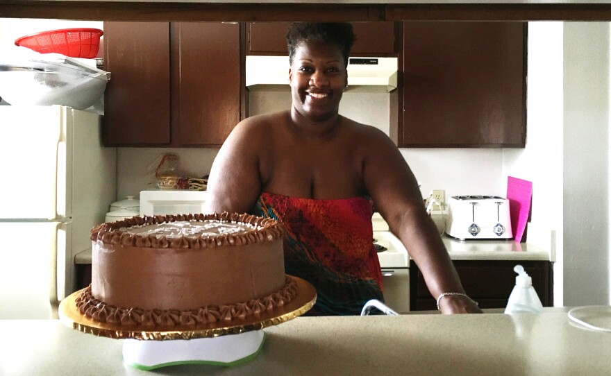 Last year, Munirah Small quit her job as a customer service representative to start a cake business. She had lots of repeat customers, but after accounting for her expenses, she found she didn't have much money left over â certainly not enough to pay herself a regular salary. So she applied to Break Fast and Launch to figure out what she could be doing better.