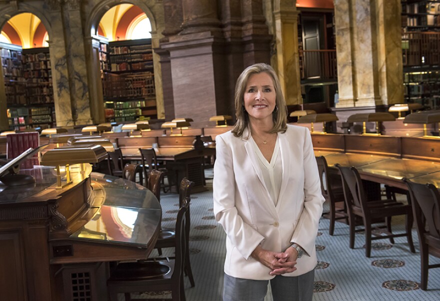 Host Meredith Vieira at the Library of Congress.