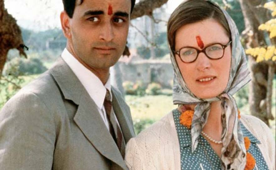 Art Malik as Hari Kumar and Susan Wooldridge as Daphne Manners.