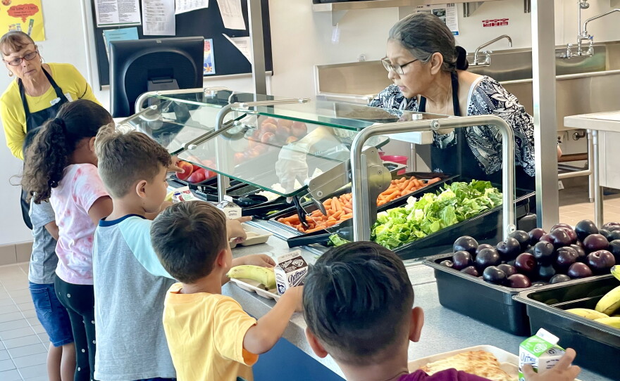 Chula Vista has a new elementary school — and a new free meals program