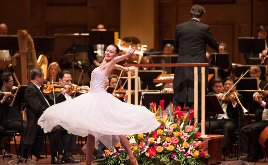 A publicity photo from A Salute to Vienna concert.