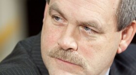 Pennsylvania Insurance Commissioner Joel Ario admires the concept of individuals helping each other, but he says health care sharing systems like Samaritan Ministries are not like the insurance policies most people are accustomed to.