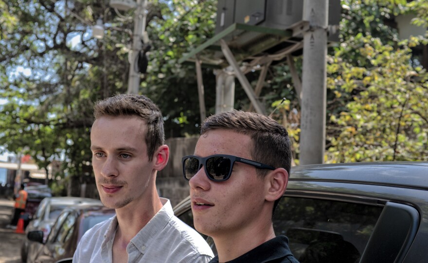 Brothers Jaap Jan and Martin van Hengel talk about using bitcoin in El Zonte beach town.