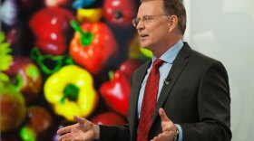 Dr. Steven Masley, a board-certified physician, nutritionist, longevity researcher and award-winning educator who is also a highly acclaimed chef, trained at the Four Seasons.