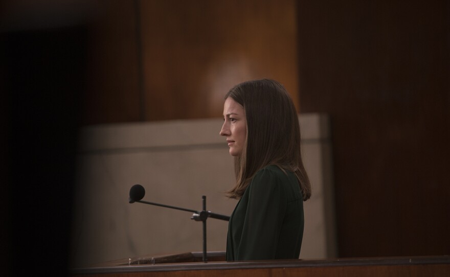 Kelly MacDonald plays Anna Dean, whose son was murdered 15 years ago. She is accused of leaking his killer's new identity online and conspiring to have him murdered.