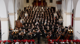"A Classic Christmas with The Bach Festival Society, A: Joyful Sounds"