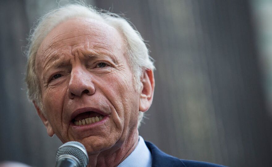 Former U.S. Sen. Joe Lieberman speaks at a 'Stop Iran Rally,' regarding the Iran nuclear deal, on September 1, 2015 in New York City.