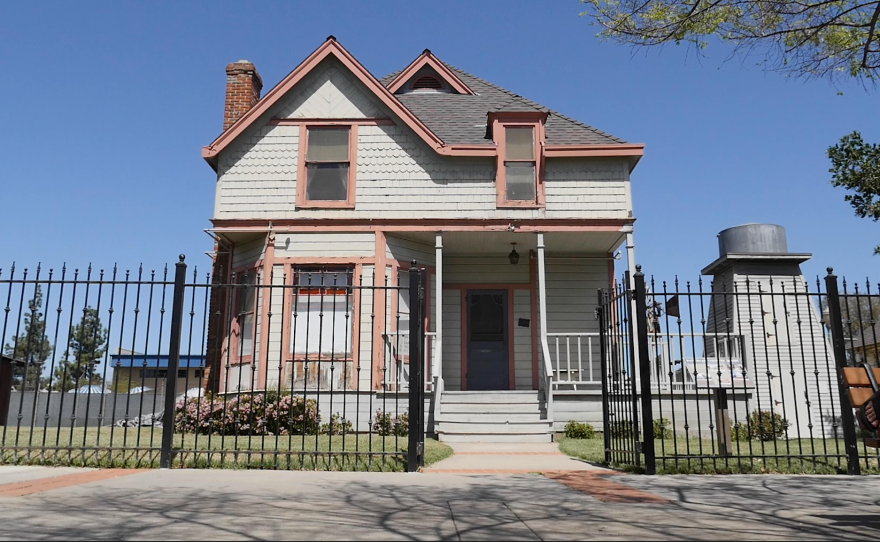 The Hoffman House in Grape Day Park