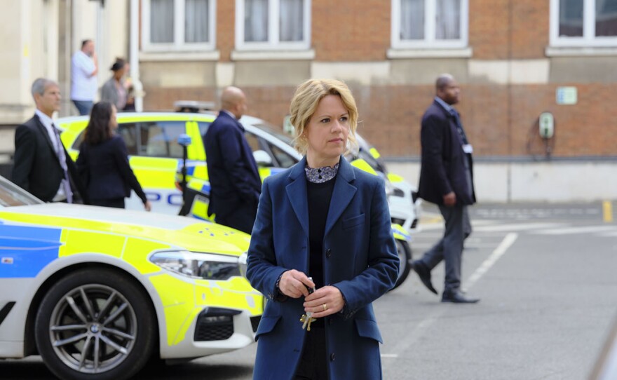 DCI Jess James (SINÉAD KEENAN) in MASTERPIECE: UNFORGOTTEN Season 5