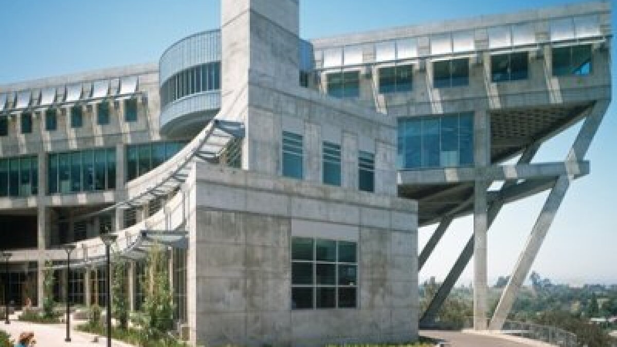 4-Year Degree Pilot Program Underway At San Diego Mesa College | KPBS  Public Media