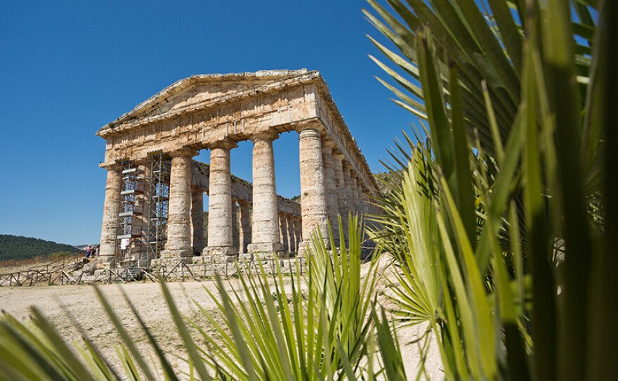 Doric temple in Segesta, Sicily.