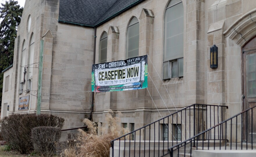 Congregation T'chiyah & the First United Methodist Church flies a banner calling for a ceasefire in Ferndale, Mich.