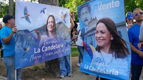 Supporters of opposition leader Maria Corina Machado gather to demand that a date be set for presidential elections in Caracas, Venezuela, Thursday, Oct. 22, 2026.
