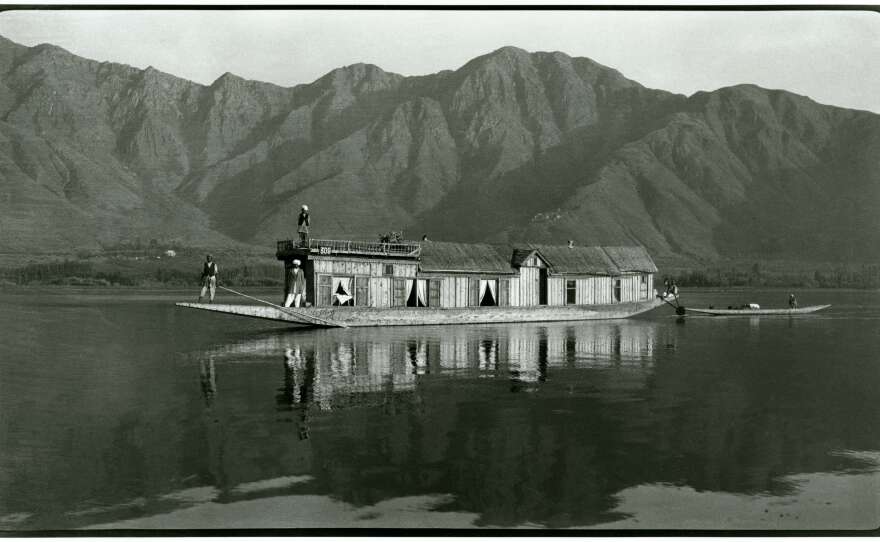 A houseboat on Dal Lake in Srinagar, Kashmir, photographed sometime in the years between 1915 and 1919.