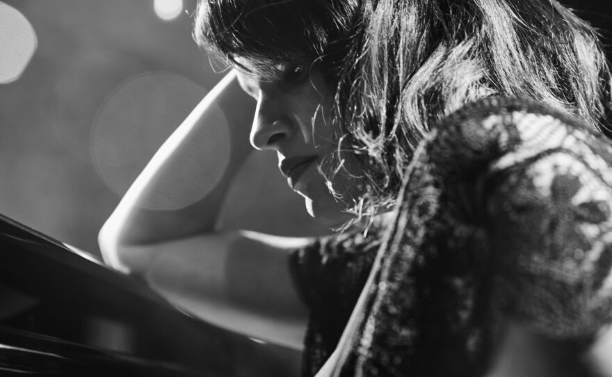 Norah Jones' <em>Day Breaks: Deluxe Edition </em>comes out Oct. 27