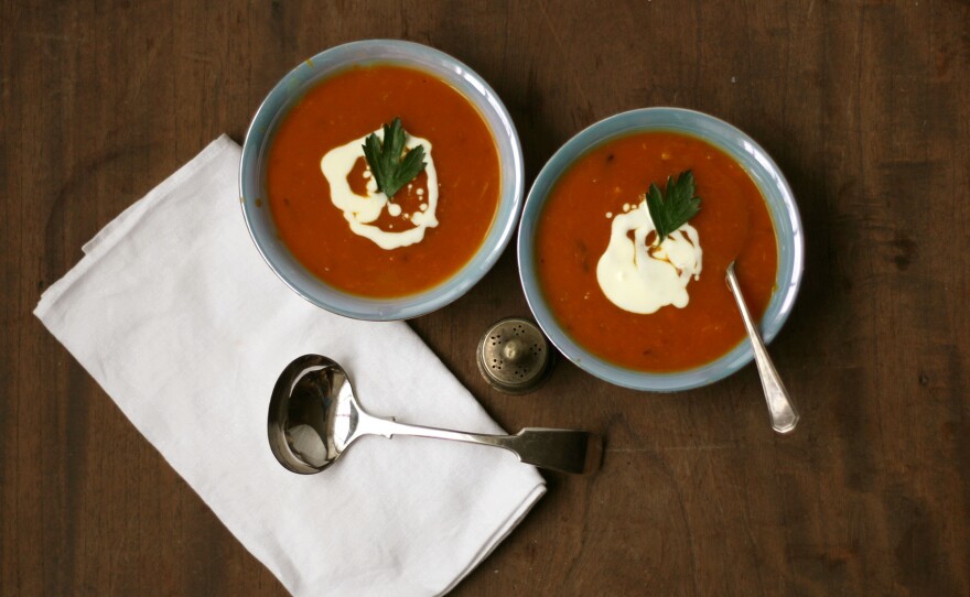 This recipe for pumpkin soup is featured in an action scene in the first Yashim novel, The Janissary Tree.