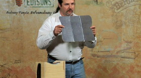 Inventor Phil Avery presents and impresses the "Everyday Edisons" judges with his baking pan prototype.