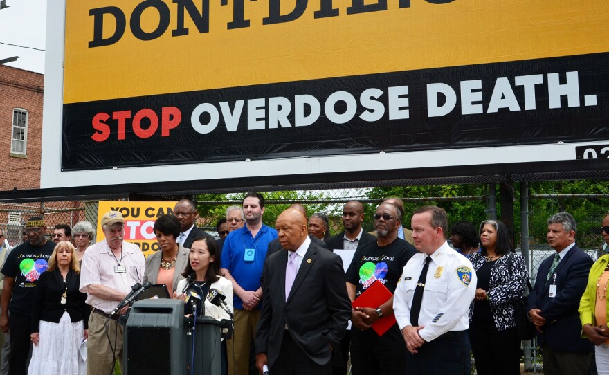 Wen and Mayor Stephanie Rawlings-Blake unveil recommendations of the Mayor's Heroin Treatment & Prevention Task Force report in July 2015.