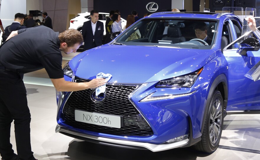 A Lexus NX 300h hybrid is the most fuel efficient truck sold in the U.S., the EPA says, listing a combined 43.5 mpg.