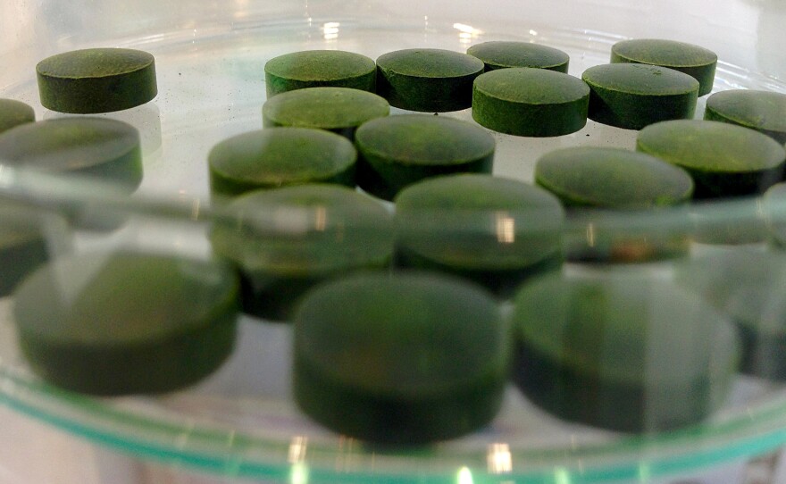 Predictions of huge Chlorella "farms of the future" offshore of the California or Texas coast have come to naught.