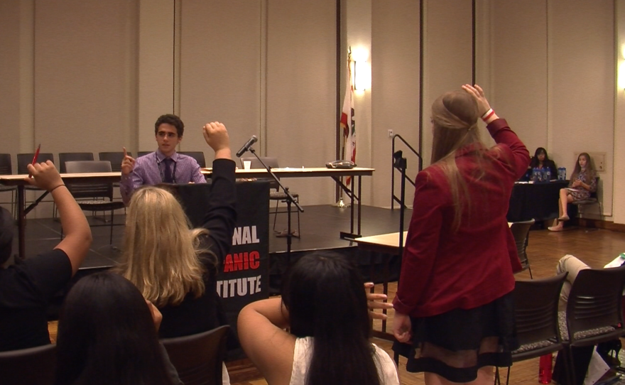High school students participate in a mock House of Representatives, June 26, 2015.