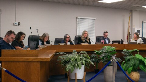 Lemon Grove city council members and staff lead the regular meeting on Feb. 4, 2026.