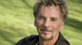 Music artist Kenny Loggins