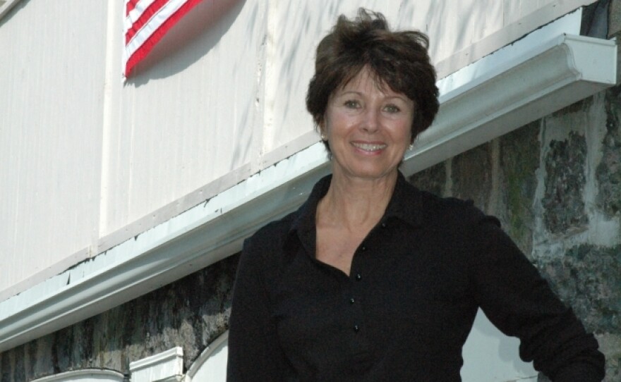 Brookline parent Sandra Maloney is calling on other residents to hang flags outside to show support for keeping the Pledge of Allegiance in public school classrooms.