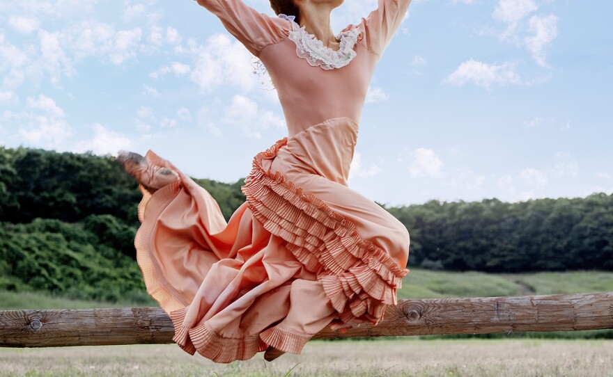 Laurel Dalley Smith as the bride in Appalachian Spring