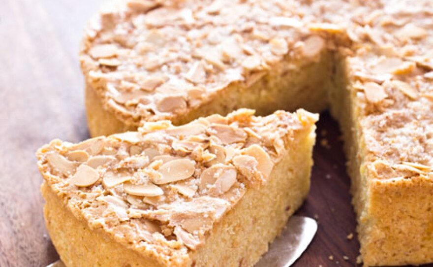 Best Almond Cake