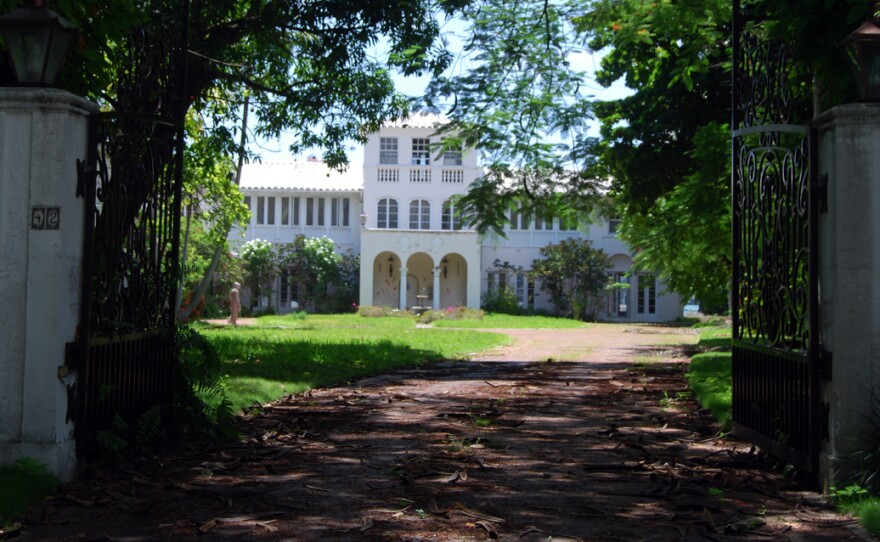 There's a movement to replace Miami Beach's historic homes with large, glitzy houses, and the cause celebre is this house owned by a plastic surgeon and his wife, who's a cast member of the