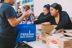To address childhood hunger, Feeding San Diego partnered with the City’s Public Libraries, Parks and Recreation Centers, the San Diego Unified School District, and the United States Department of Agriculture (USDA) to connect local families and students with free, nutritious food during the summer months in 2024.