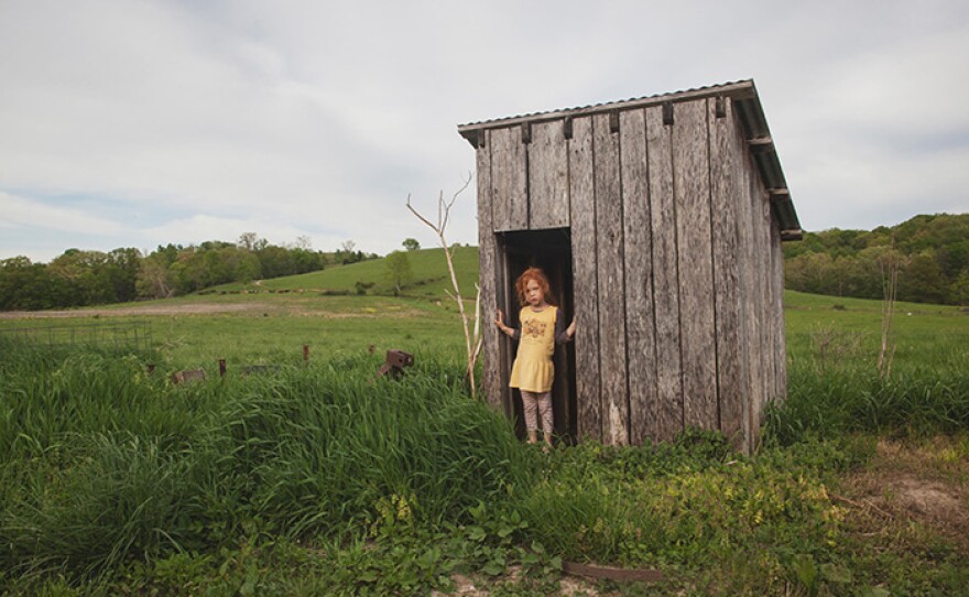 Clear-eyed and intimate, "Farmsteaders" follows Nick Nolan and his young family on a journey to resurrect his late grandfather's dairy farm as agriculture moves toward large-scale farming. A study of place and persistence, "Farmsteaders" points an honest and tender lens at everyday life in rural America, offering an unexpected voice for a forsaken people: those who grow the food that sustains us.