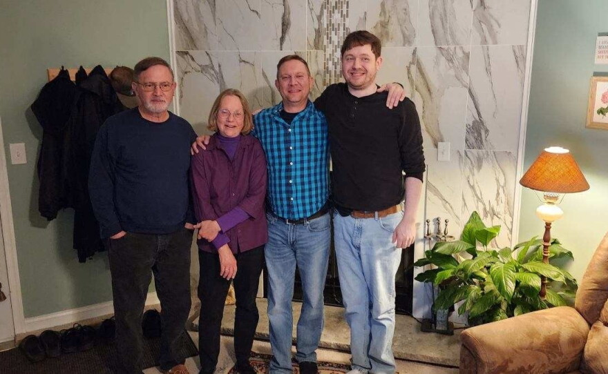 From left to right: Tom, Mabel, Chad and Ross Lago