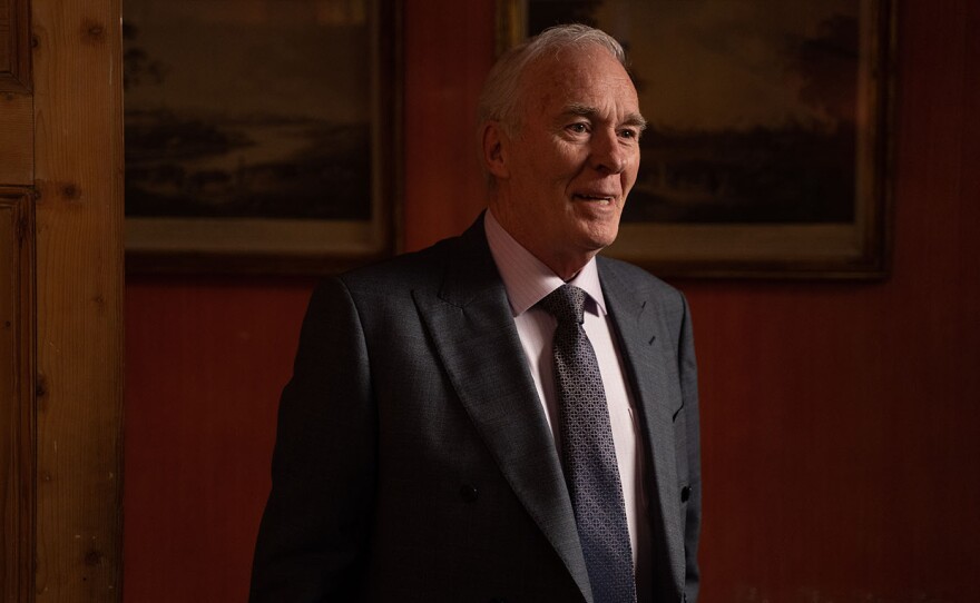 Tony (IAN MCELHINNEY) in MASTERPIECE UNFORGOTTEN Season 5