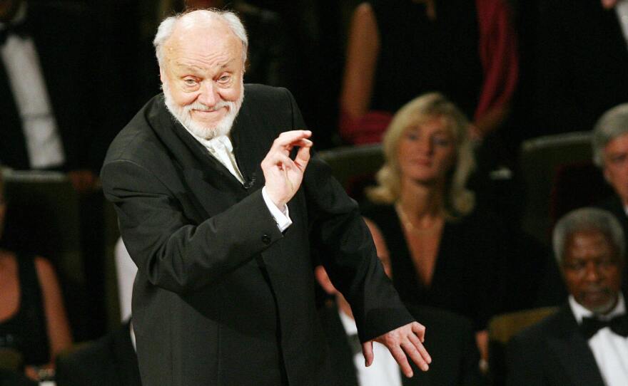 Conductor Kurt Masur, seen here performing in Leipzig in 2007, announced in 2012 that he had been suffering from Parkinson's disease. He died at age 88.