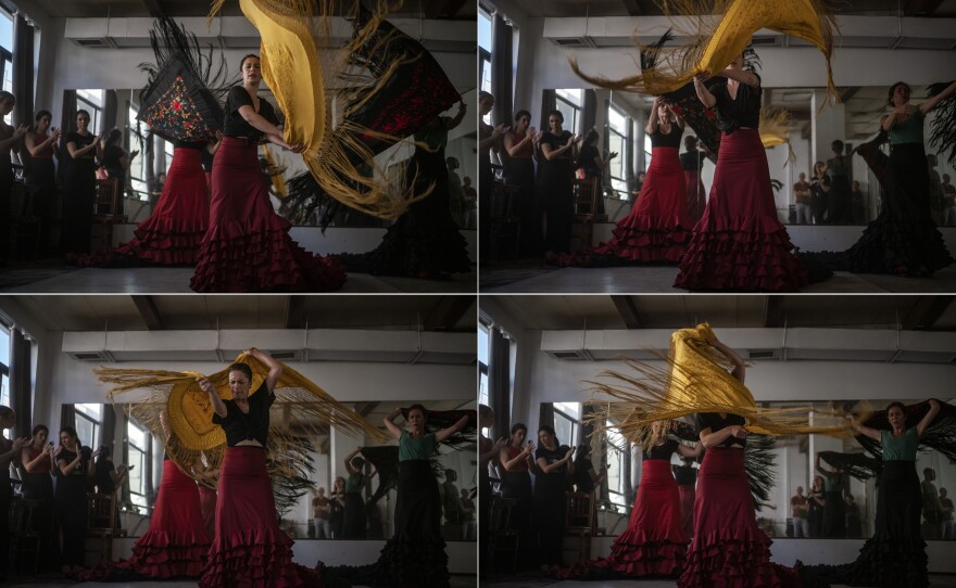 One of the numbers in the showcase involves movements with a flamenco "Mantón."